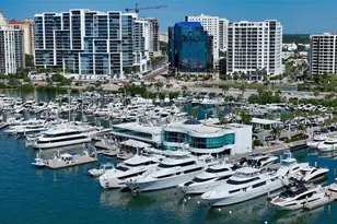 301 Quay Commons Dr, Sarasota, FL 34236 - Photo 75