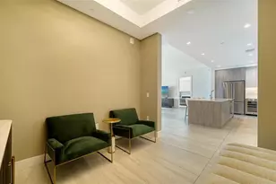 301 Quay Commons Dr, Sarasota, FL 34236 - Photo 5