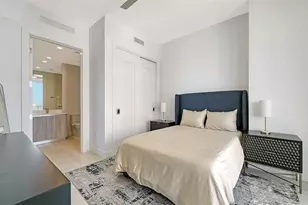 301 Quay Commons Dr, Sarasota, FL 34236 - Photo 29