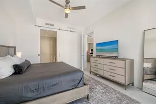 301 Quay Commons Dr, Sarasota, FL 34236 - Photo 25