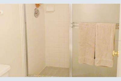 1318 Siesta Bayside Drive #C, Sarasota, FL 34242 - Photo 13