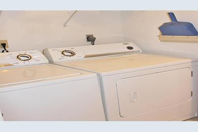 1340 Siesta Bayside Drive #1340-C, Sarasota, FL 34242 - Photo 29