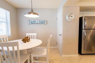 1340 Siesta Bayside Dr, Sarasota, FL 34242 - Photo 13