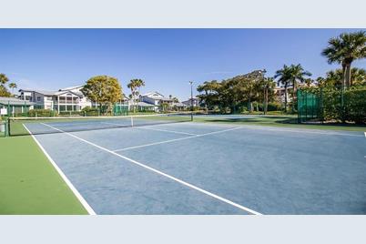 1340 Siesta Bayside Drive #1340-C, Sarasota, FL 34242 - Photo 31