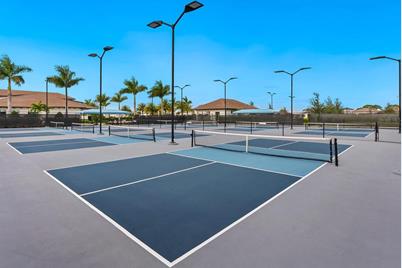 17822 Cresswind Terrace, Lakewood Ranch, FL 34211 - Photo 43