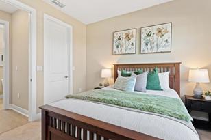 17822 Cresswind Ter, Lakewood Ranch, FL 34211 - Photo 25