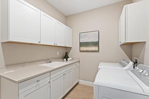 17822 Cresswind Ter, Lakewood Ranch, FL 34211 - Photo 29