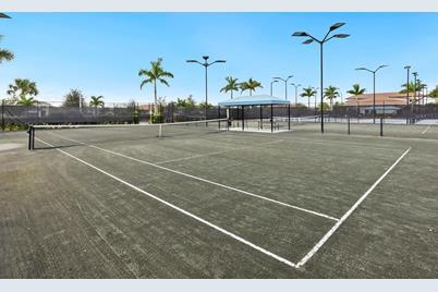 17822 Cresswind Terrace, Lakewood Ranch, FL 34211 - Photo 47