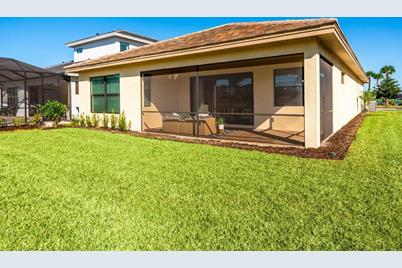 17822 Cresswind Terrace, Lakewood Ranch, FL 34211 - Photo 9