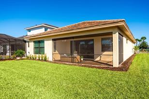 17822 Cresswind Ter, Lakewood Ranch, FL 34211 - Photo 9