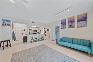 1064 N Tamiami Trl - Photo 3