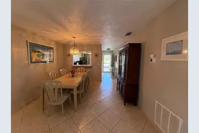 2666 Woodgate Lane #D-1, Sarasota, FL 34231 - Photo 7