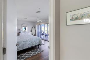 1389 Siesta Bayside Dr, Sarasota, FL 34242 - Photo 41