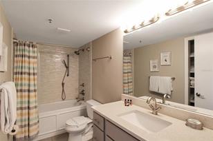 1389 Siesta Bayside Dr, Sarasota, FL 34242 - Photo 29