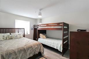 1389 Siesta Bayside Dr, Sarasota, FL 34242 - Photo 33