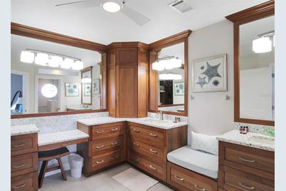 1389 Siesta Bayside Drive #1389-F, Sarasota, FL 34242 - Photo 49