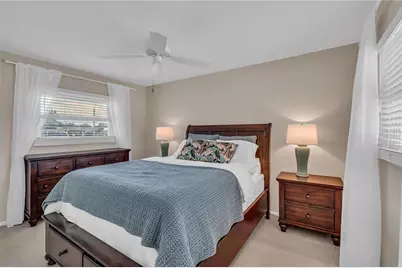 2449 Breakwater Circle, Sarasota, FL 34231 - Photo 23