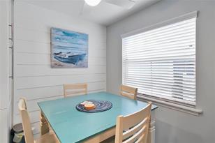 1343 Siesta Bayside Dr, Sarasota, FL 34242 - Photo 11