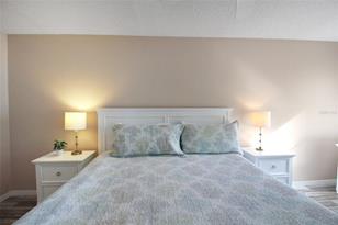 1328 Siesta Bayside Dr, Sarasota, FL 34242 - Photo 17