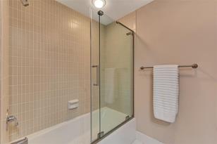 4900 Ocean Blvd, Sarasota, FL 34242 - Photo 37