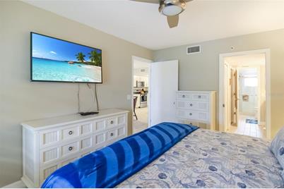 1313 Siesta Bayside Drive #1313-D, Sarasota, FL 34242 - Photo 17
