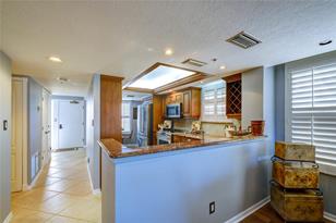 5740 Midnight Pass Rd - Photo 15