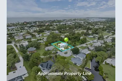 307 Winfield Way, Nokomis, FL 34275 - Photo 3