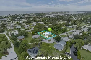 307 Winfield Way, Nokomis, FL 34275 - Photo 3