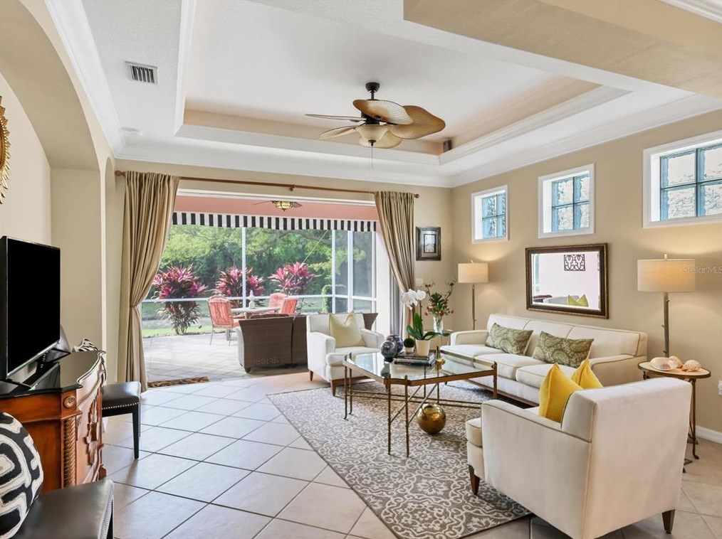 7534 Birds Eye Ter, Bradenton FL  34203-7149 exterior