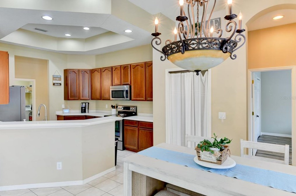 6188 46 St, Bradenton FL  34203-6302 exterior