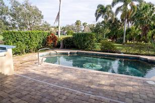 326 St George Ct, Venice, FL 34293 - Photo 31