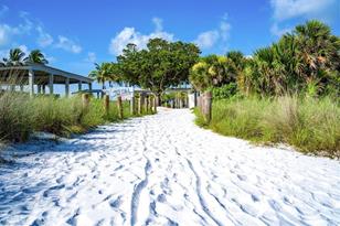 2572 Jefferson Cir, Sarasota, FL 34239 - Photo 63