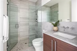509 Golden Gate Point, Sarasota, FL 34236 - Photo 23