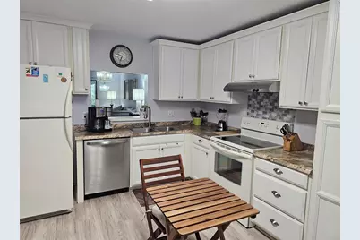 108 Pinehurst Drive, Bradenton, FL 34210 - Photo 13