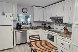 108 Pinehurst Dr, Bradenton, FL 34210 - Photo 13