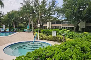 108 Pinehurst Dr, Bradenton, FL 34210 - Photo 41
