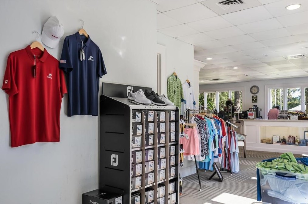 9929 Carnoustie Pl, Bradenton FL  34211-2411 exterior