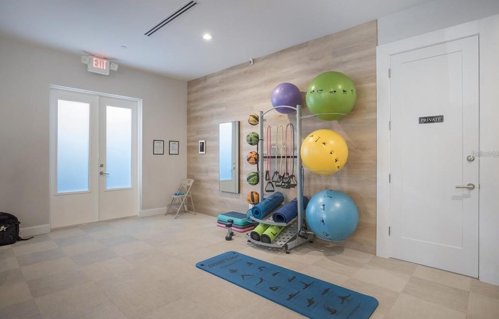 9929 Carnoustie Pl, Bradenton FL  34211-2411 exterior