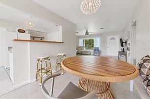 3126 Bougainvillea St, Sarasota, FL 34239 - Photo 9