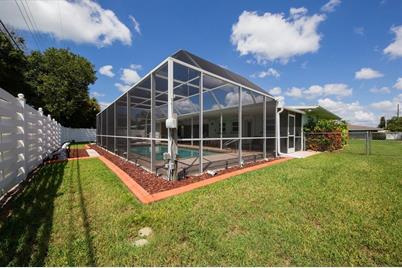 3126 Bougainvillea Street, Sarasota, FL 34239 - Photo 31