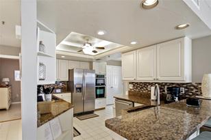 1366 Siesta Bayside Dr, Sarasota, FL 34242 - Photo 35