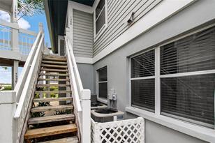 1366 Siesta Bayside Dr, Sarasota, FL 34242 - Photo 5