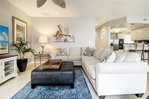 1366 Siesta Bayside Dr, Sarasota, FL 34242 - Photo 21