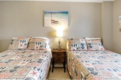 1366 Siesta Bayside Drive #1366-F, Sarasota, FL 34242 - Photo 27