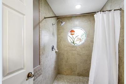 1366 Siesta Bayside Drive #1366-F, Sarasota, FL 34242 - Photo 57