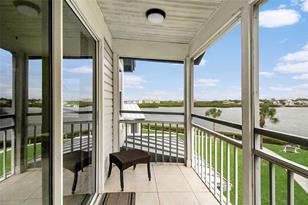 1366 Siesta Bayside Dr, Sarasota, FL 34242 - Photo 51