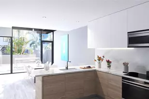 2170 Robinhood St, Sarasota, FL 34231 - Photo 5