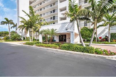 9393 Midnight Pass Road #302, Sarasota, FL 34242 - Photo 3