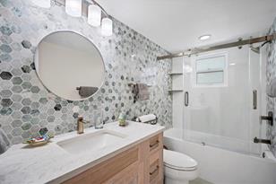 9393 Midnight Pass Rd, Sarasota, FL 34242 - Photo 21