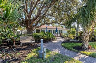 9393 Midnight Pass Rd, Sarasota, FL 34242 - Photo 53